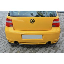 Накладки сплиттеры боковые на задний бампер на Volkswagen Golf IV R32